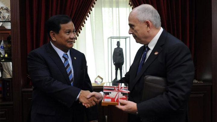Menhan Prabowo Terima Kunjungan Dubes AS dan Dubes Arab Saudi